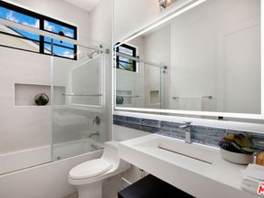 20171 Bayview Avenue, Newport Beach CA 92660