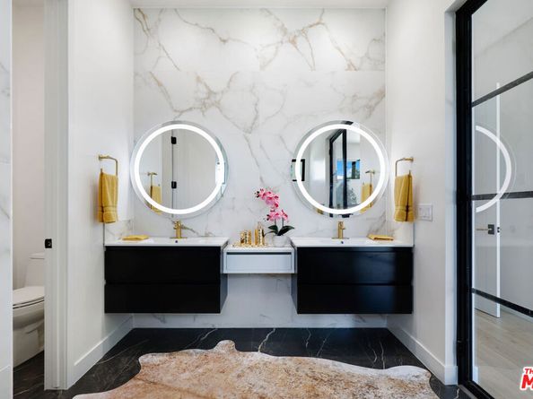 20171 Bayview Avenue, Newport Beach CA 92660