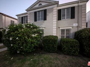 147 N Detroit Street, Los Angeles CA 90036