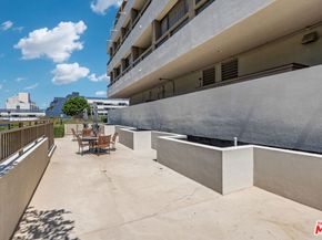 121 S Hope Street 429, Los Angeles CA 90012