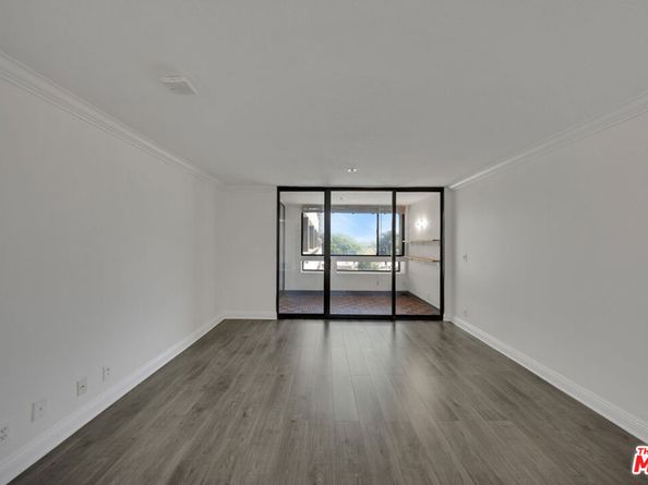 121 S Hope Street 429, Los Angeles CA 90012