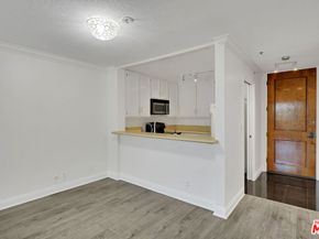 121 S Hope Street 429, Los Angeles CA 90012