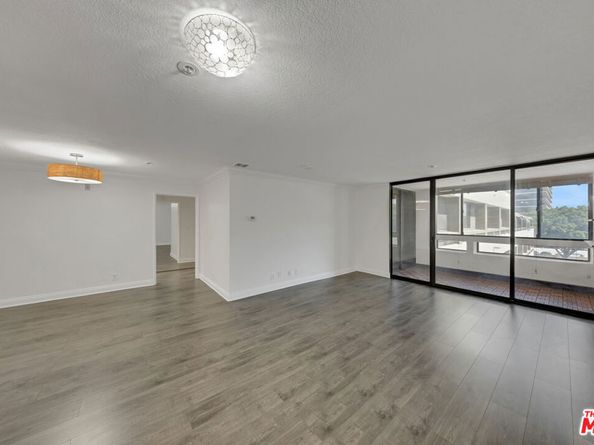 121 S Hope Street 429, Los Angeles CA 90012