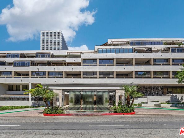 121 S Hope Street 429, Los Angeles CA 90012