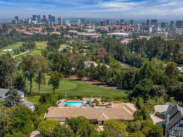 10820 Ambazac Way, Los Angeles CA 90077