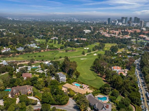 10820 Ambazac Way, Los Angeles CA 90077