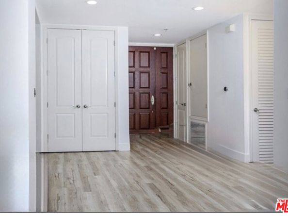 1023 Wilcox Avenue 102, Los Angeles CA 90038