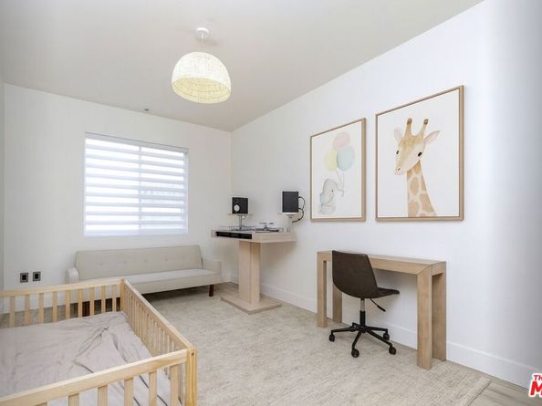 1023 Wilcox Avenue 102, Los Angeles CA 90038