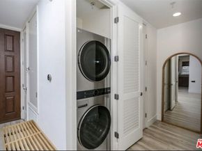 1023 Wilcox Avenue 102, Los Angeles CA 90038