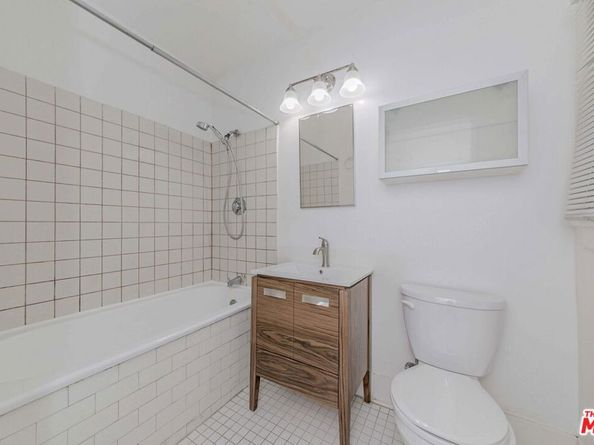 2038 Hollenbeck Drive, Los Angeles CA 90023