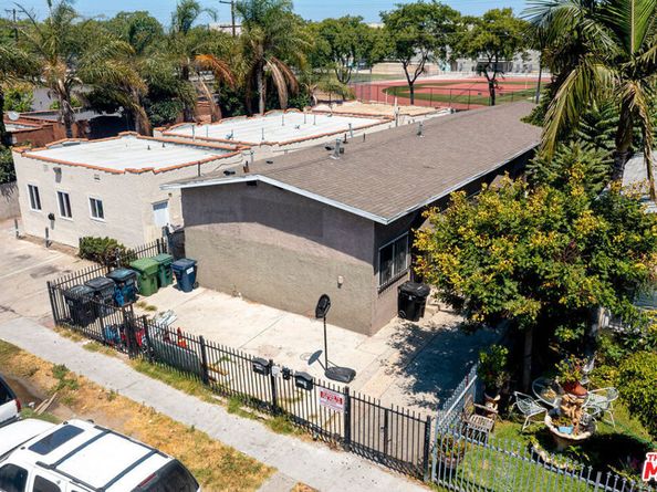 1159 E 64th Street, Los Angeles CA 90001