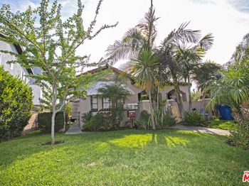 820 W 80th Street
