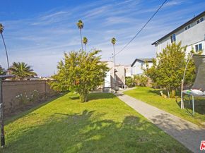 820 W 80th Street, Los Angeles CA 90044