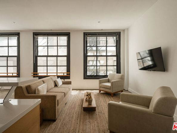 424 S Broadway, Los Angeles CA 90013