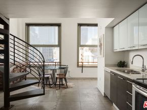 424 S Broadway, Los Angeles CA 90013