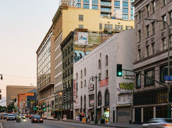 424 S Broadway, Los Angeles CA 90013