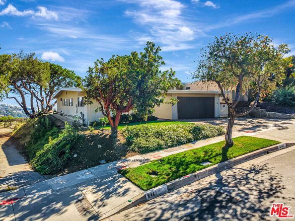 3444 Cloudcroft Drive, Malibu CA 90265