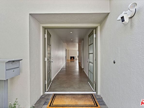 3444 Cloudcroft Drive, Malibu CA 90265