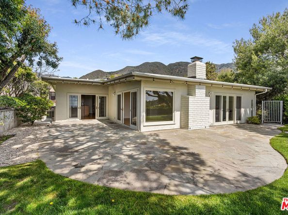 3444 Cloudcroft Drive, Malibu CA 90265