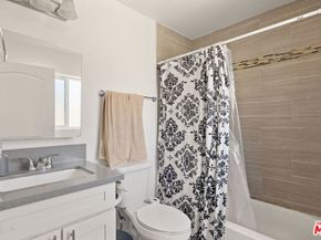 1619 W 39th Street, Los Angeles CA 90062