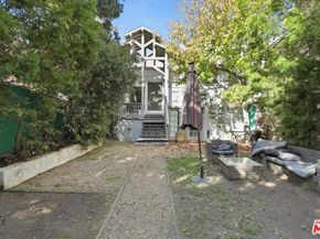 109 Dudley Avenue, Venice CA 90291