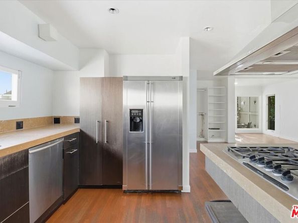 109 Dudley Avenue, Venice CA 90291