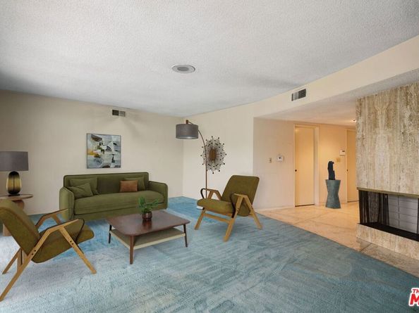 6619 S Bedford Avenue, Los Angeles CA 90056