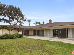6619 S Bedford Avenue, Los Angeles CA 90056