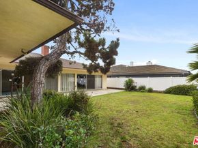 6619 S Bedford Avenue, Los Angeles CA 90056