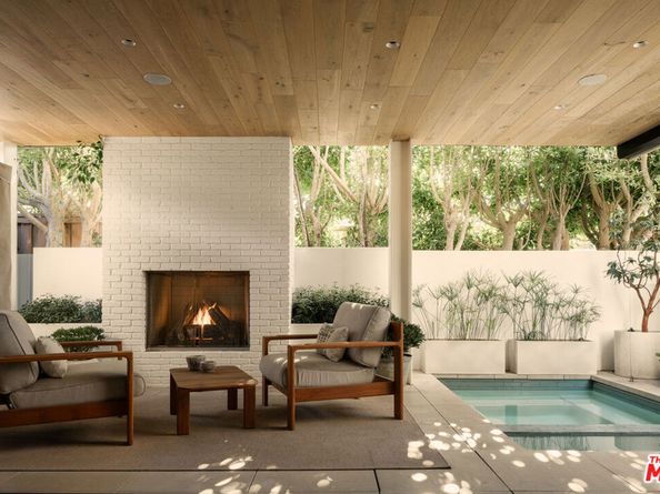 120 N Hart Avenue, Santa Monica CA 90405