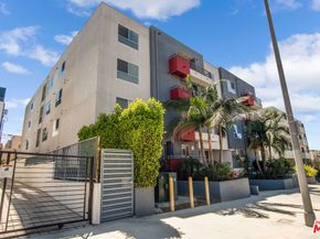 5026 Rosewood Avenue, Los Angeles CA 90004