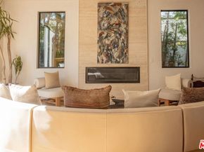 6546 Colgate Avenue, Los Angeles CA 90048