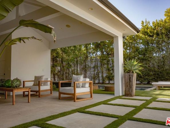 6546 Colgate Avenue, Los Angeles CA 90048