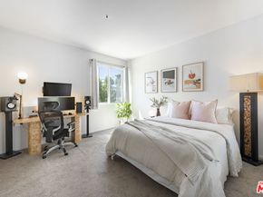 12633 Moorpark Street 212, Studio City CA 91604