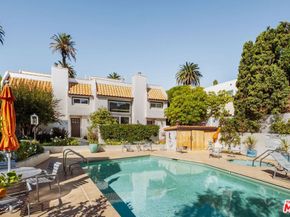 130 Marguerita Avenue 13, Santa Monica CA 90402