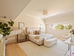 130 Marguerita Avenue 13, Santa Monica CA 90402