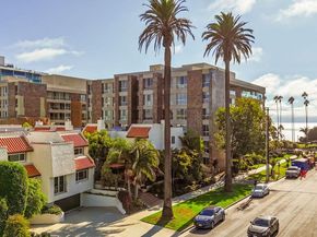 130 Marguerita Avenue 13, Santa Monica CA 90402