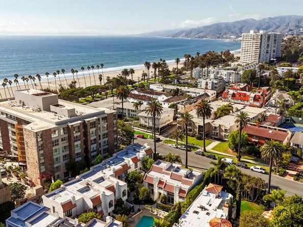 130 Marguerita Avenue 13, Santa Monica CA 90402