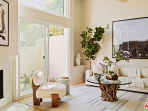 130 Marguerita Avenue 13, Santa Monica CA 90402