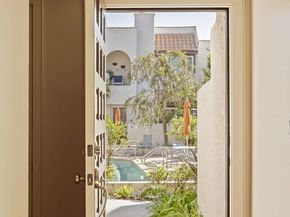 130 Marguerita Avenue 13, Santa Monica CA 90402