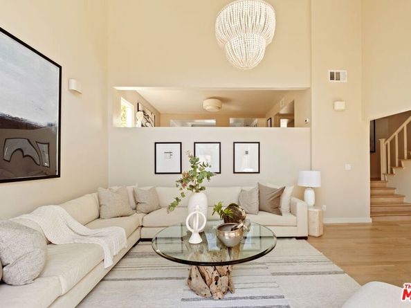 130 Marguerita Avenue 13, Santa Monica CA 90402