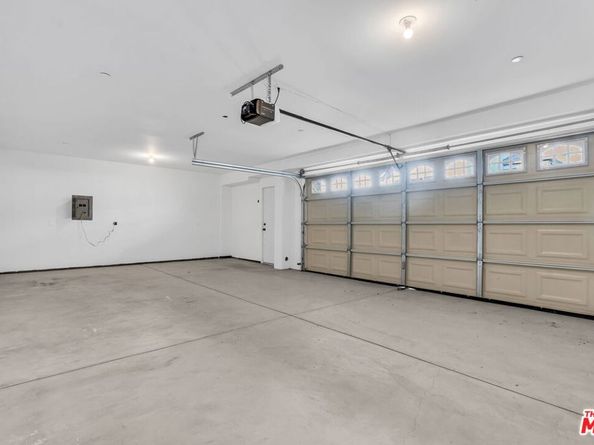 4308 Victoria Park Drive, Los Angeles CA 90019