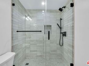 4308 Victoria Park Drive, Los Angeles CA 90019