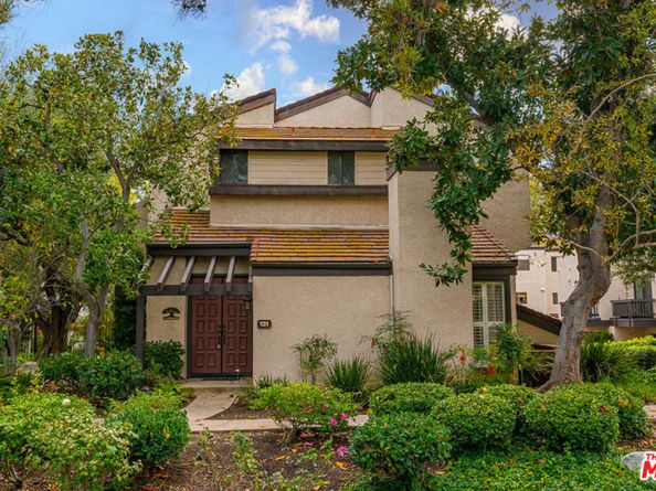 5711 Owensmouth Avenue 131, Woodland Hills CA 91367