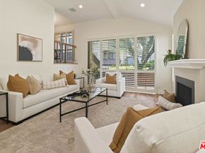 5711 Owensmouth Avenue 131, Woodland Hills CA 91367