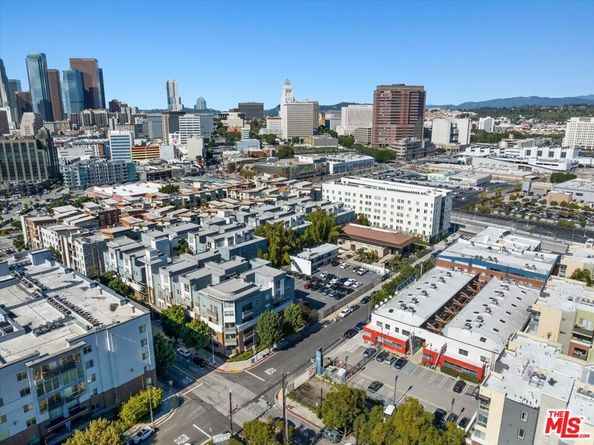 120 S Hewitt Street 6, Los Angeles CA 90012