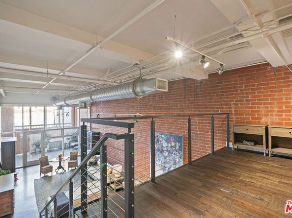 120 S Hewitt Street 6, Los Angeles CA 90012