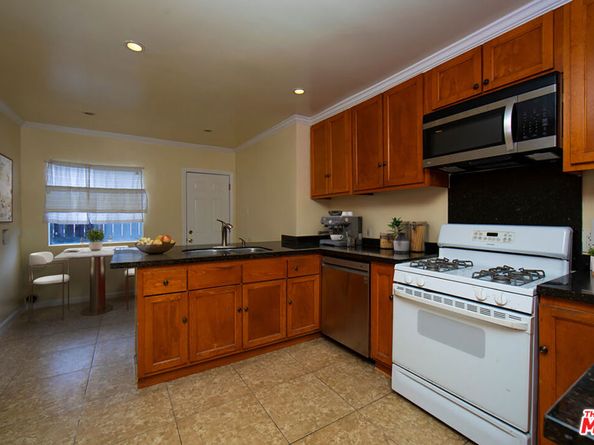 2003 W 66th Street, Los Angeles CA 90047