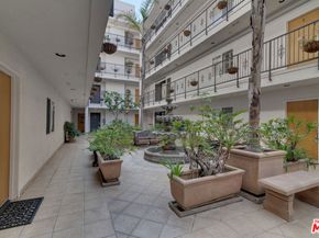 1878 Greenfield Avenue 104, Los Angeles CA 90025