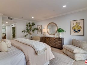 1878 Greenfield Avenue 104, Los Angeles CA 90025